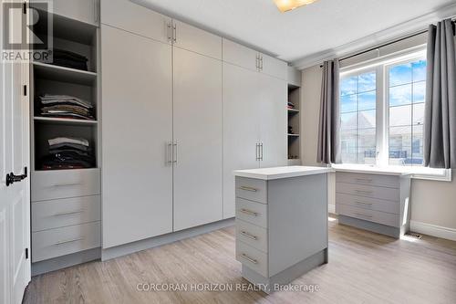 8 - 258 Edgewater Crescent, Kitchener, ON 