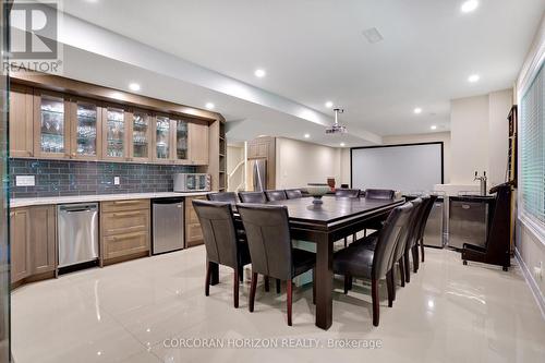 8 - 258 Edgewater Crescent, Kitchener, ON 
