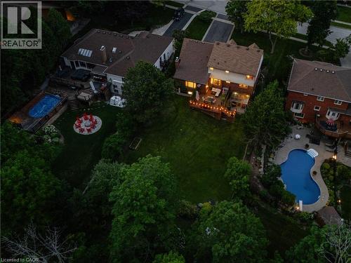 5 Mays Crescent, Waterdown, ON 