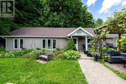 318588 GREY RD 1 Georgian Bluffs, ON N4K 5N4
