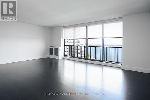 2018 - 33 Harbour Square, Toronto, ON 