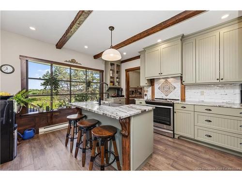 537 Trafalgar Rd, Dundas, NB 