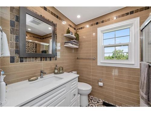537 Trafalgar Rd, Dundas, NB 