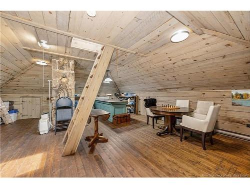 537 Trafalgar Rd, Dundas, NB 