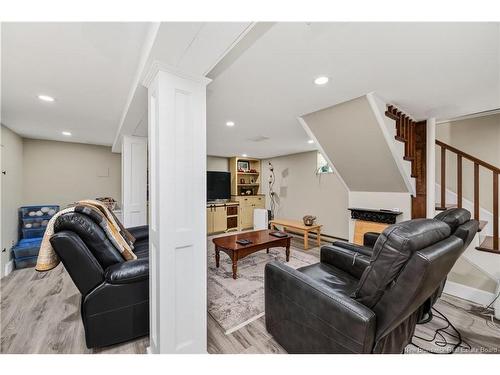 537 Trafalgar Rd, Dundas, NB 