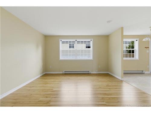21 Macintosh St, Fredericton, NB 