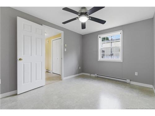 21 Macintosh St, Fredericton, NB 