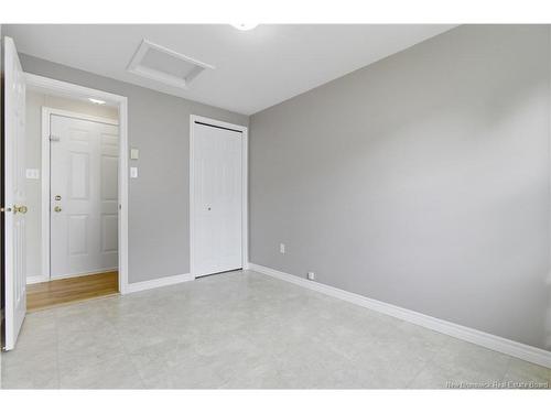 21 Macintosh St, Fredericton, NB 
