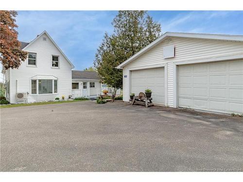 416 Hampton Rd, Quispamsis, NB 