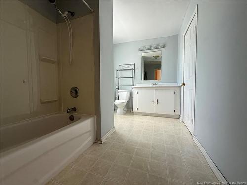 271 Douglas Ave, Bathurst, NB 