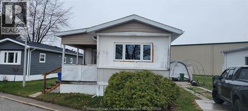 22 ROBIN CRESCENT  Lakeshore, ON N8N 2S2