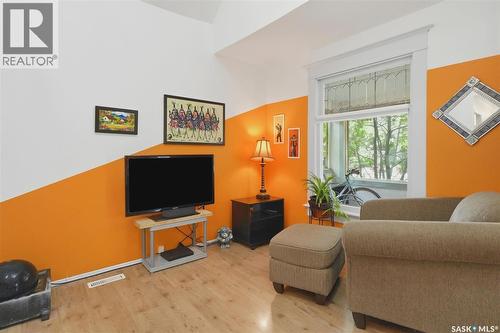 1003 6Th Street E, Saskatoon, SK 