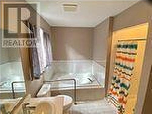 5271 Russell View Road, Mississauga, ON 