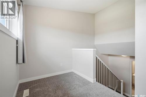 102 315 Dickson Crescent, Saskatoon, SK 