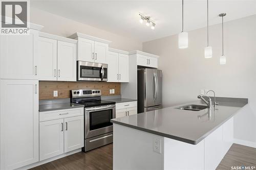 102 315 Dickson Crescent, Saskatoon, SK 