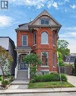 225 HESS Street S  Hamilton, ON L8P 3P3