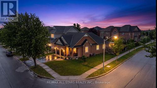 76 CHIMNEY HILL WAY  Scugog, ON L9L 2E1