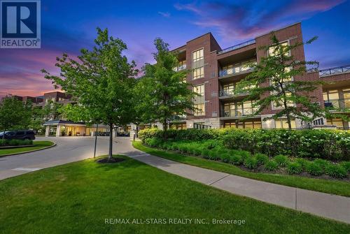 115 - 35 BAKER HILL BOULEVARD  Whitchurch-Stouffville, ON L4A 1P8