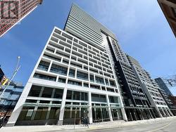 2526 - 135 LOWER SHERBOURNE STREET Toronto, ON M5A 1Y4