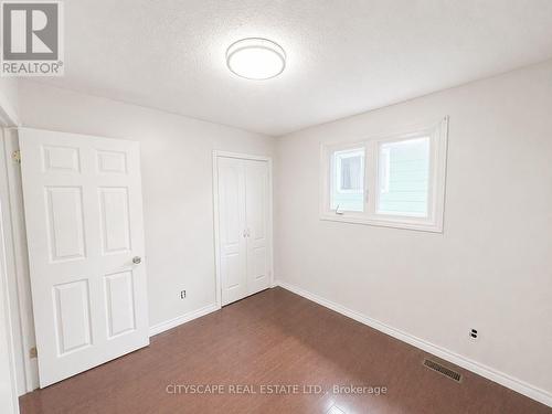 Bedroom #3 - 3720 Brandon Gate Drive, Mississauga, ON 