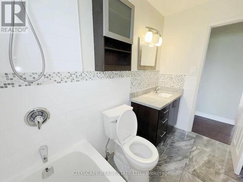 4pc Main Bathroom - 3720 Brandon Gate Drive, Mississauga, ON 