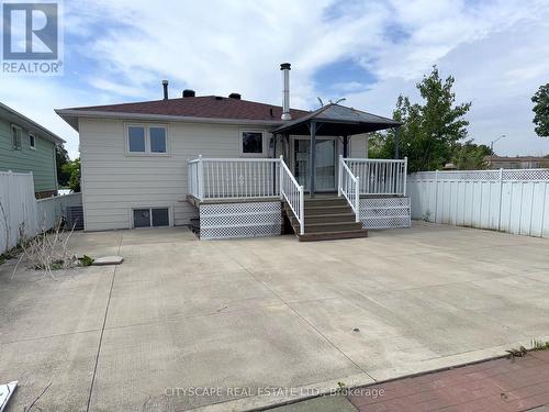 Rear View- Left - 3720 Brandon Gate Drive, Mississauga, ON 