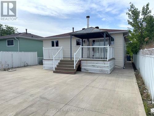 Rear View - Right - 3720 Brandon Gate Drive, Mississauga, ON 