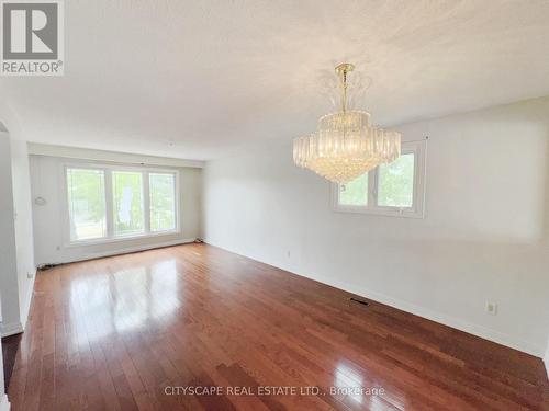 Living Room Viewed from Dining Room - 3720 Brandon Gate Drive, Mississauga, ON 