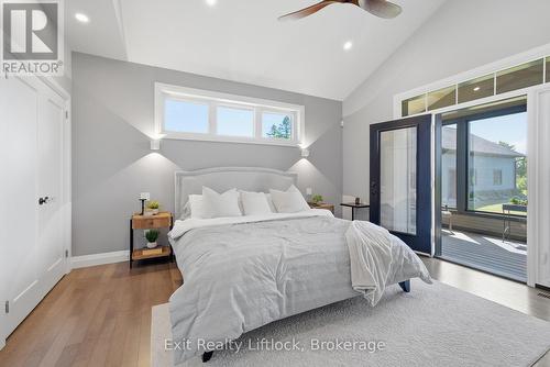 1125 Deyell Line, Cavan Monaghan (Cavan-Monaghan), ON - Indoor Photo Showing Bedroom