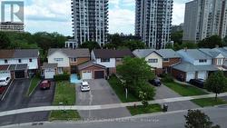 3980 BISHOPSTOKE LANE  Mississauga, ON L4Z 1J2