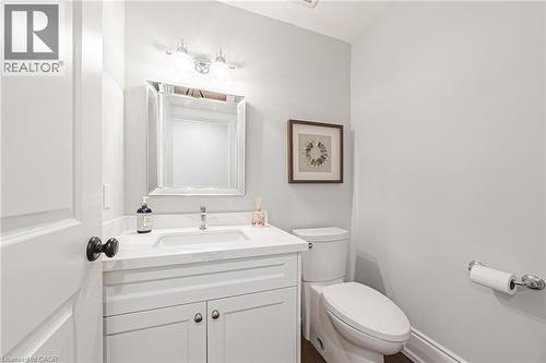 33 Golfview Crescent, Dundas, ON 