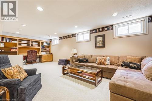 33 Golfview Crescent, Dundas, ON 