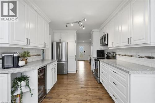 37 Melissa Crescent, Waterdown, ON 