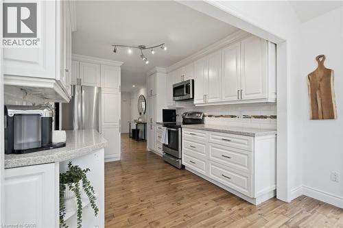 37 Melissa Crescent, Waterdown, ON 