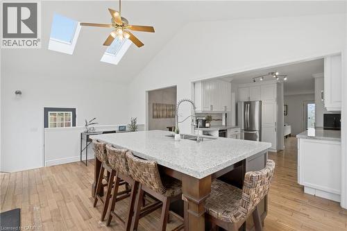 37 Melissa Crescent, Waterdown, ON 
