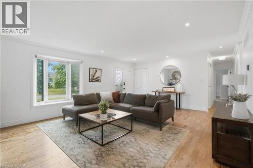 37 Melissa Crescent, Waterdown, ON 