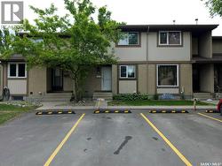 18 1128 McKercher DRIVE  Saskatoon, SK S7H 4Y7