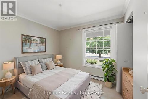 virtually staged - 50 Combermere Crescent, Waterloo, ON 