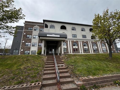 305-130 Lemarchant Road  St. John's, NL A1C 2H2