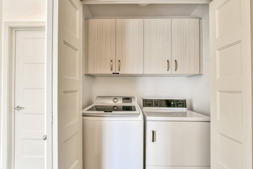 Salle de lavage - 302-260 Rue Radisson, Saint-Jérôme, QC 
