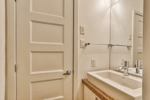 Salle d'eau - 302-260 Rue Radisson, Saint-Jérôme, QC 