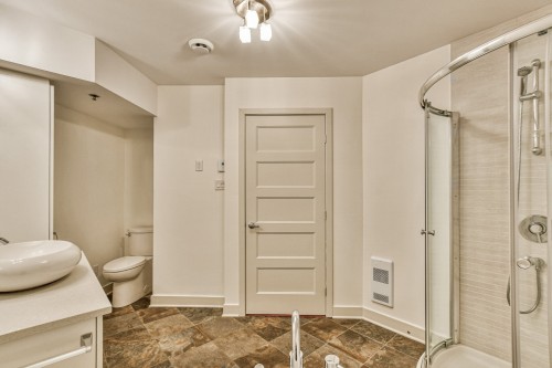Salle de bains - 302-260 Rue Radisson, Saint-Jérôme, QC 