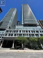 2015 - 195 REDPATH AVENUE Toronto, ON M4P 0E4