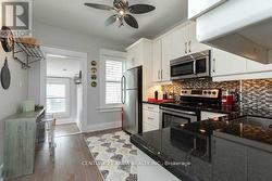 639 MORTIMER AVENUE Toronto, ON M4C 2J9