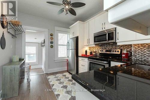 639 MORTIMER AVENUE , Toronto, Ontario M4C 2J9 2
