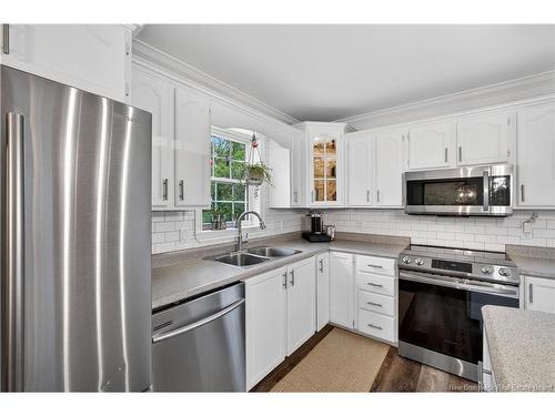17 Centre St, Miramichi, NB 
