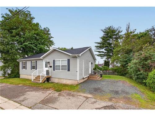 17 Centre St, Miramichi, NB 