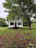 22 Beech ST Mcadam, NB E6J 1V8