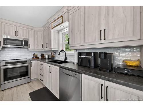 347 Dillon Ave, Dalhousie, NB 