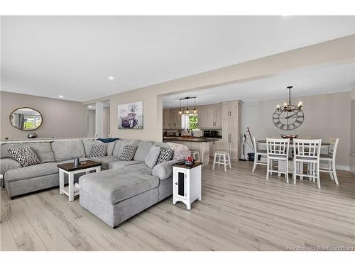 347 Dillon Ave, Dalhousie, NB 
